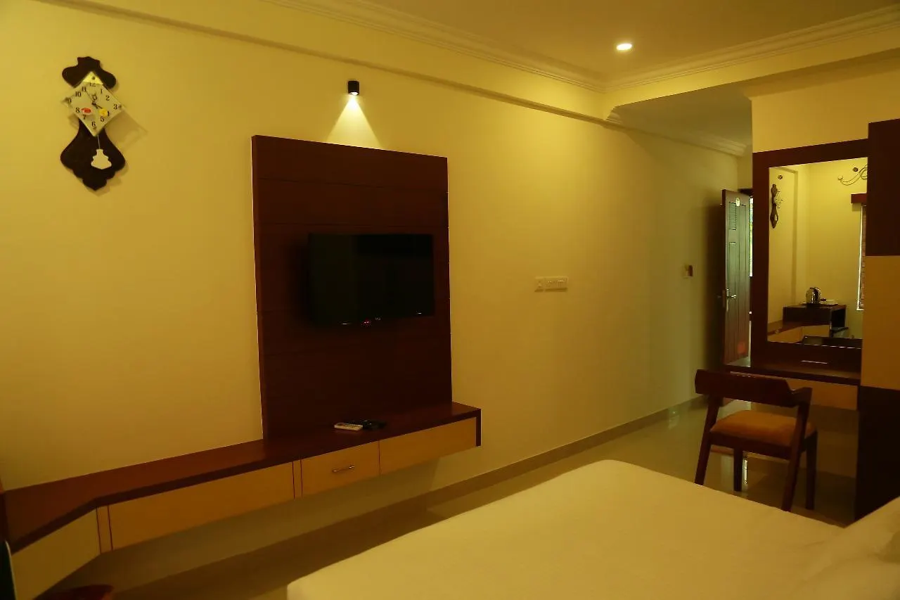 Seabreeze Rest Inn كانور 5*,